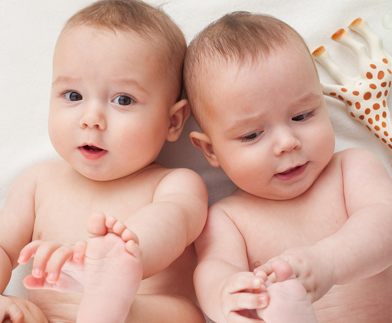 how to cope with baby twins